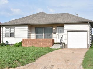 521 13th St, Alva, OK 73717