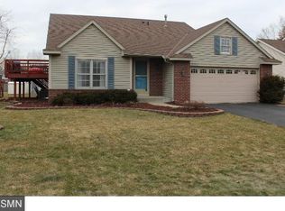 5242 Heath Ave N, Oakdale, MN 55128