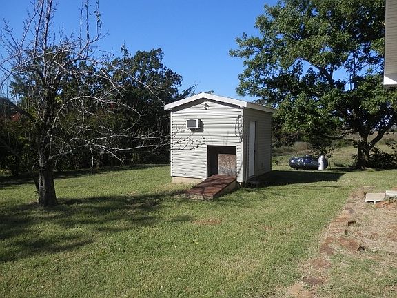 4th image of 36775 E 116th
