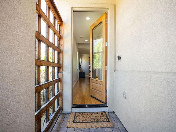 5th image of 6619 Lake Tulloch Pl