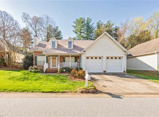 5112 Old Plantation Cir, Winston Salem, NC 27104