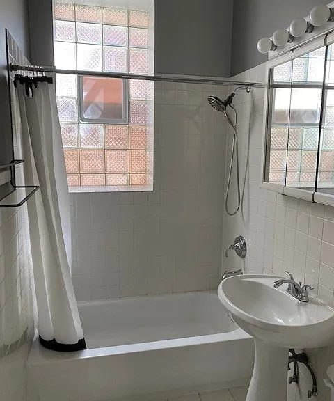 2609 W Potomac Ave #1F — Photo 6