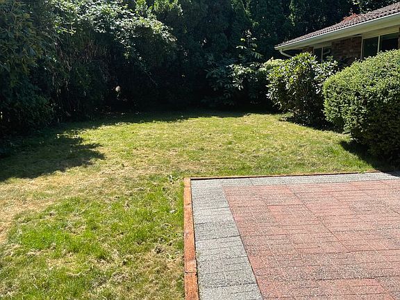2nd image of 834 171st Pl NE