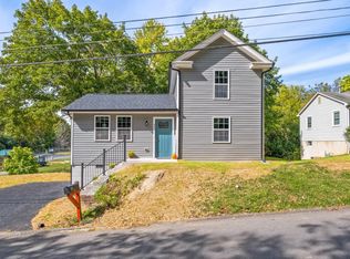 434 Montgomery Ave, Staunton, VA 24401