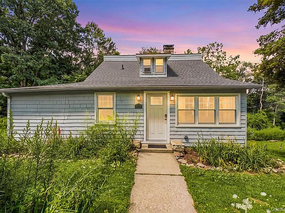 5th image of 55 Ridge Avenue