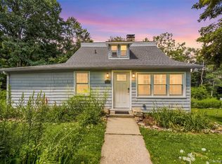 55 Ridge Ave, Putnam Valley, NY 10579