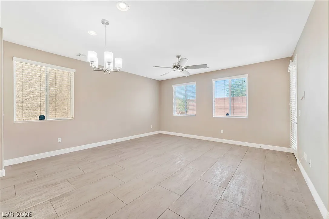 3 bed, 2.5 bath, 1782 sqft, $2,350 — Photo 3