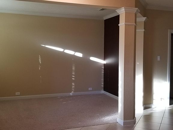 5th image of 2423 Avalon Trace Ln