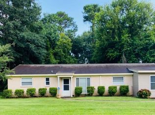 3720 Honeysuckle Rd, Montgomery, AL 36109