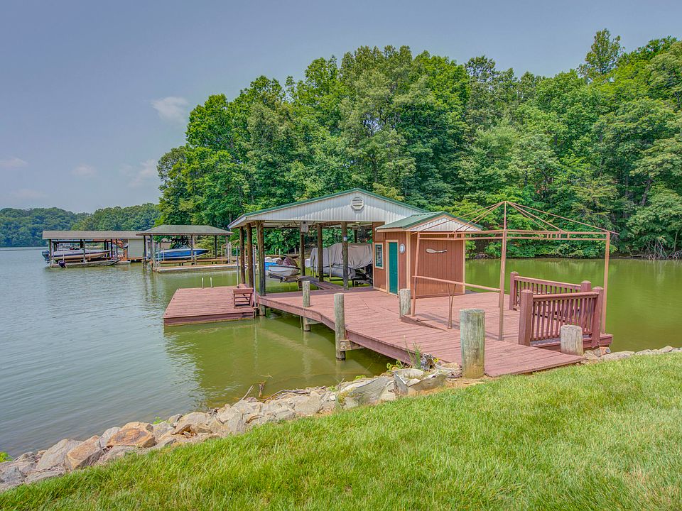 381 Ivy Ln, Union Hall, VA 24176 Zillow