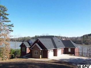 5652 Anchor Dr, Granite Falls, NC 28630
