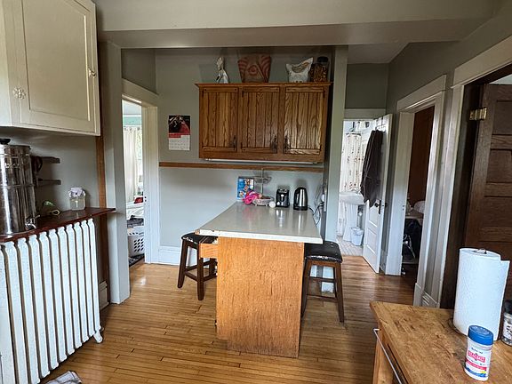 5th image of 1697 Dayton Ave
