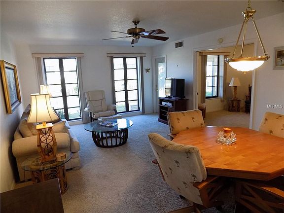 4th image of 208 Lewis Cir APT 2B