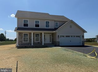 105 Dream Dr, Lebanon, PA 17046