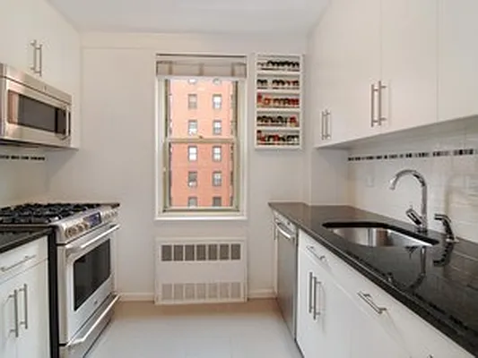 Sold by Corcoran | media 10