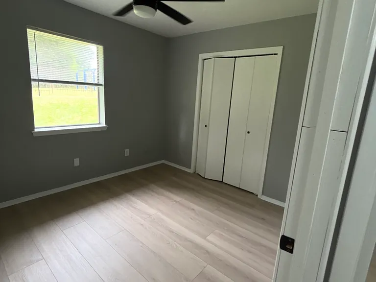 822 Main St — Photo 5