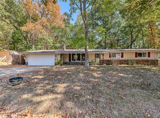 7 Radcliffe Dr, Bella Vista, AR 72714