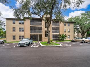 957 Salt Pond Pl UNIT 302, Altamonte Springs, FL 32714
