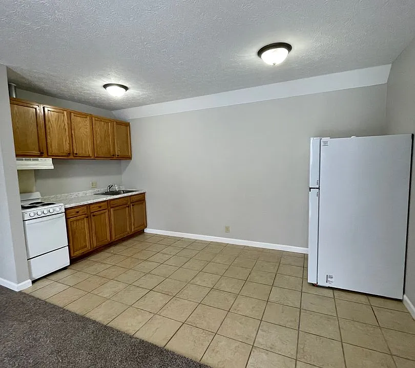 415 W Clem-EBERT