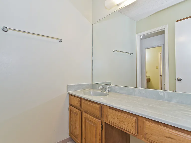 6014 Parkmeadow Dr — Photo 31
