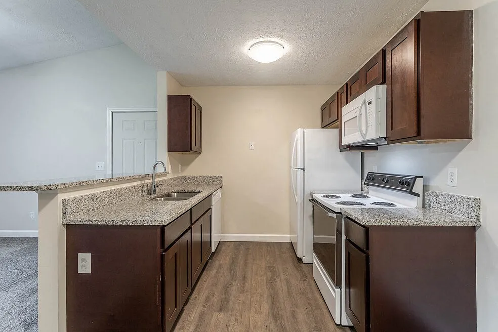 Bayside Apartment Homes — Photo 2