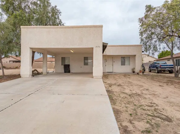 2076 E Black St, San Luis, AZ 85349