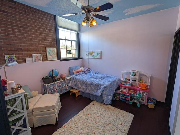 5th image of 701 Mirror Lake Dr N APT 217