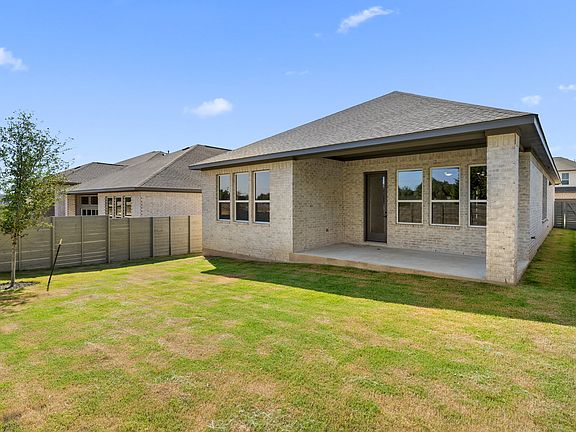 417 Leaning Rock Road