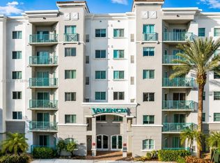 Valencia Condo, South Miami, FL 33143