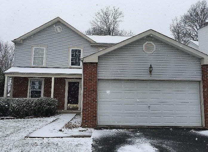 1st image of 845 Lizzie Ln