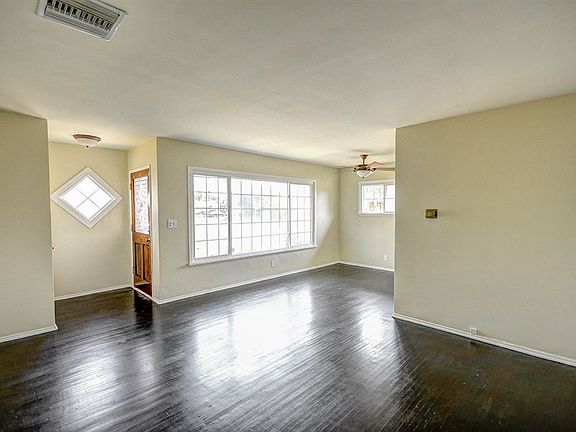 5th image of 710 E Truman Pl