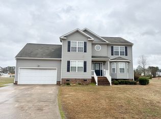 102 Camelot Ct, Elizabeth City, NC 27909