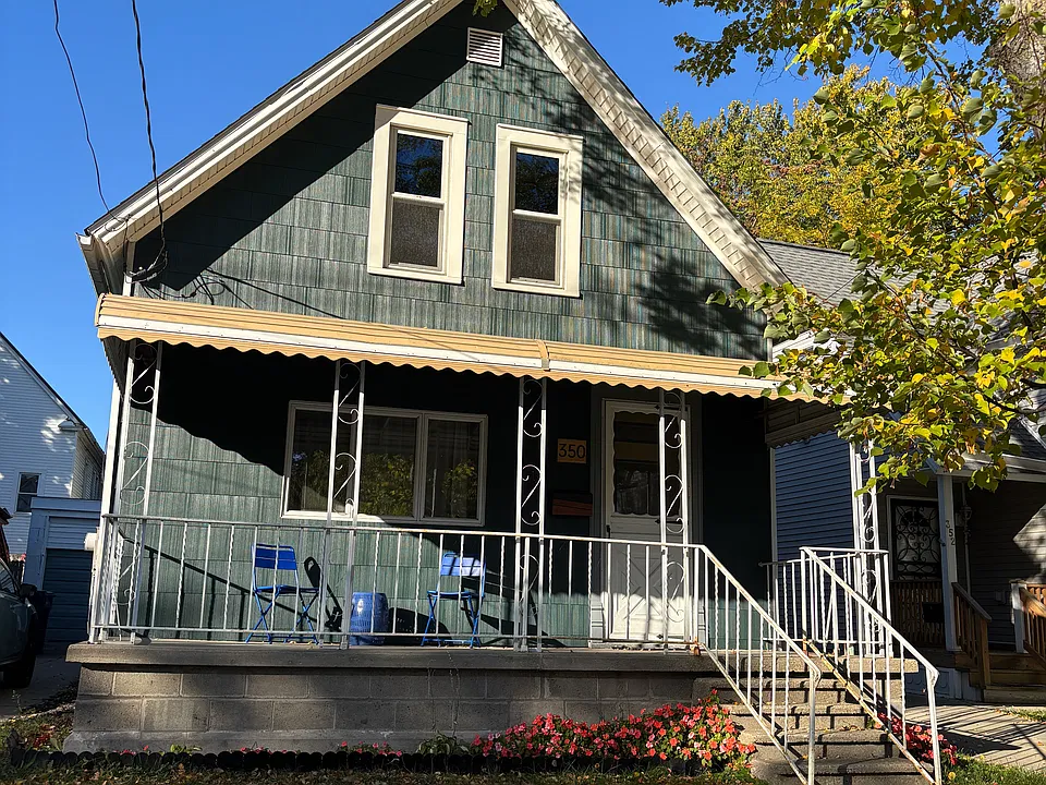350 East St