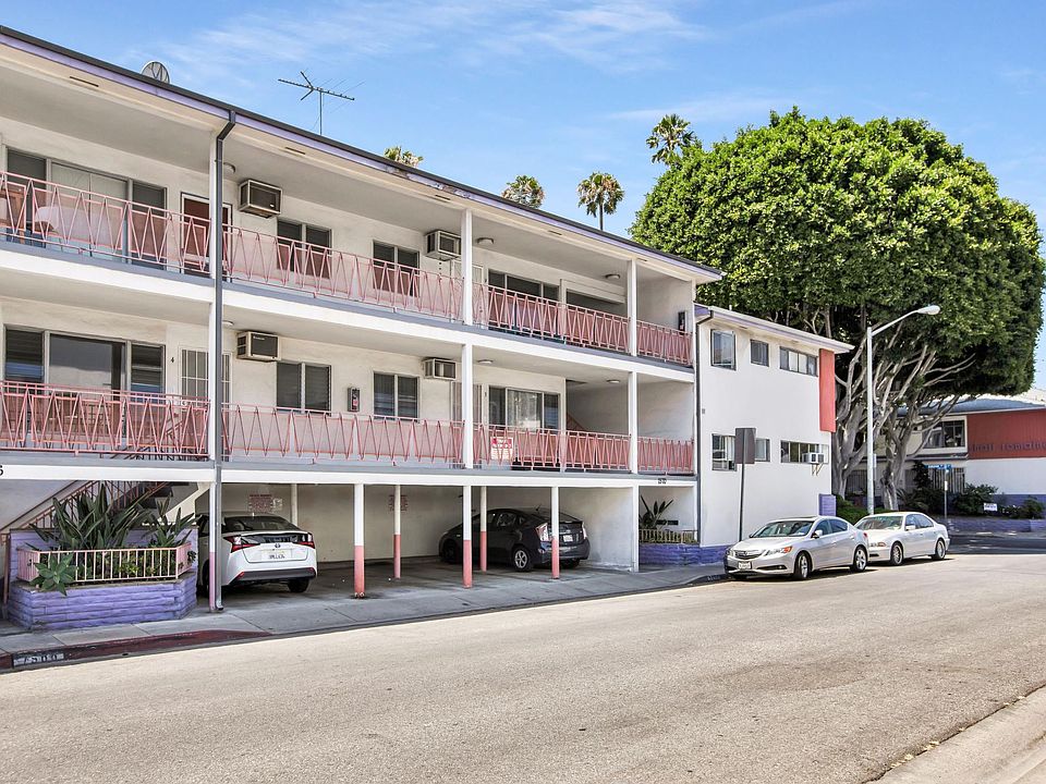 1st image of 950 N Curson Ave #4