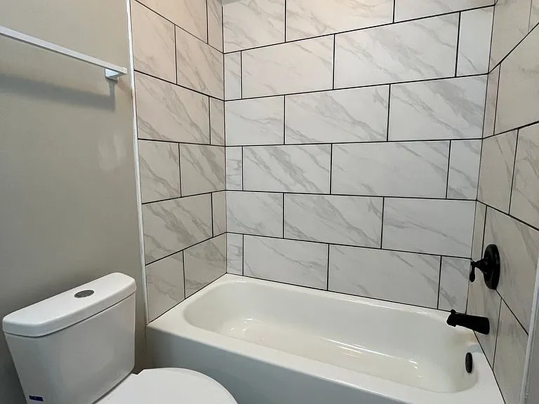 18 Michigan Ln #2 — Photo 10