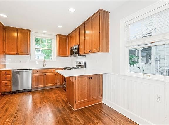3rd image of 6420 Morningside Dr
