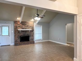 5014 Redwater Dr, Arlington, TX 76018