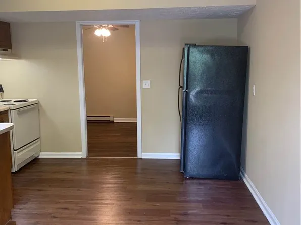 239 Wayne Dr APT 10, Richmond, KY 40475