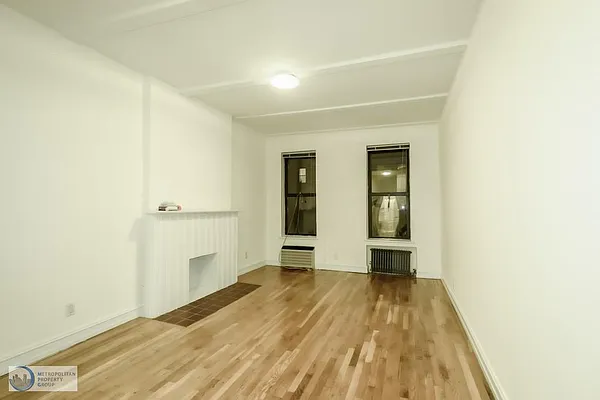 Rented by Metropolitan Property Group | media 5