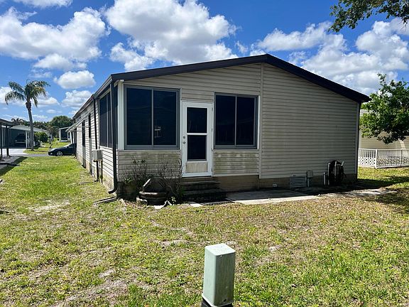 4th image of 240 Mangrove Bay Place