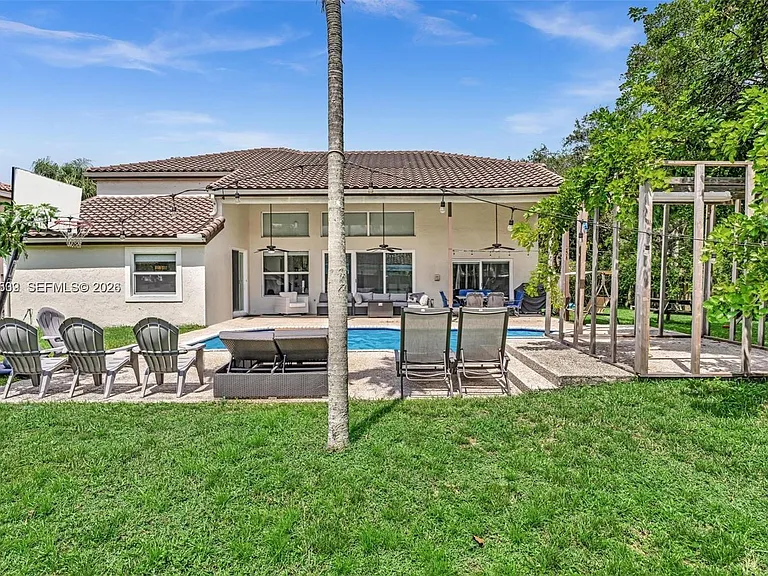 3877 Bimini Ave — Photo 43