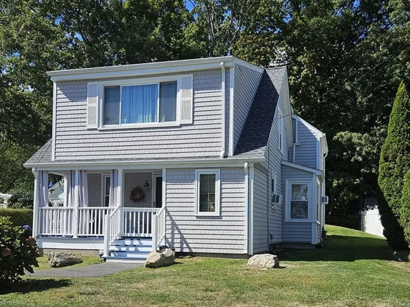 341 Seaview Ave, Swansea, MA 02777