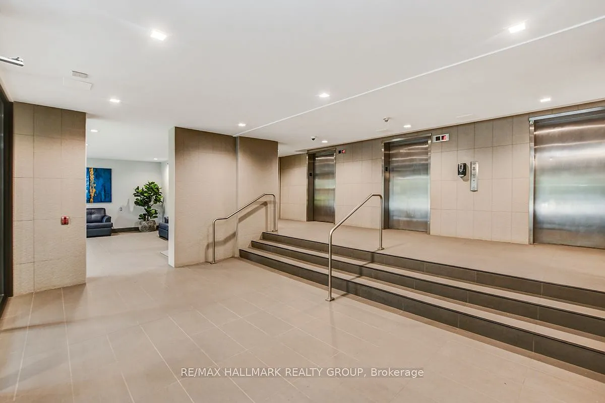 2 bed, $2,200 — Photo 4