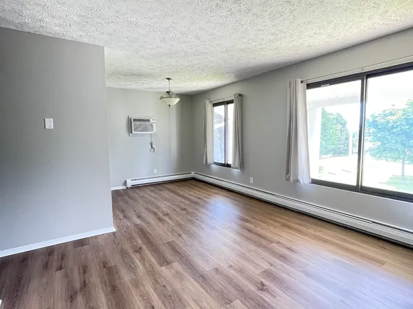 3835-3841 Silver Lake Rd #2, Traverse City, MI 49684