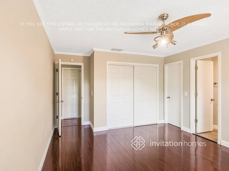 6708 Commodore Way — Photo 20