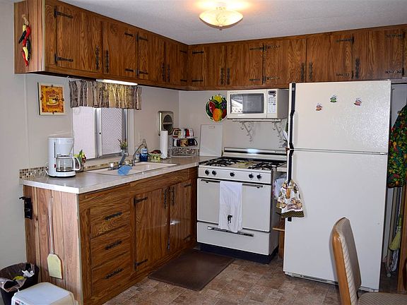 5th image of 11537 S Paula Ave