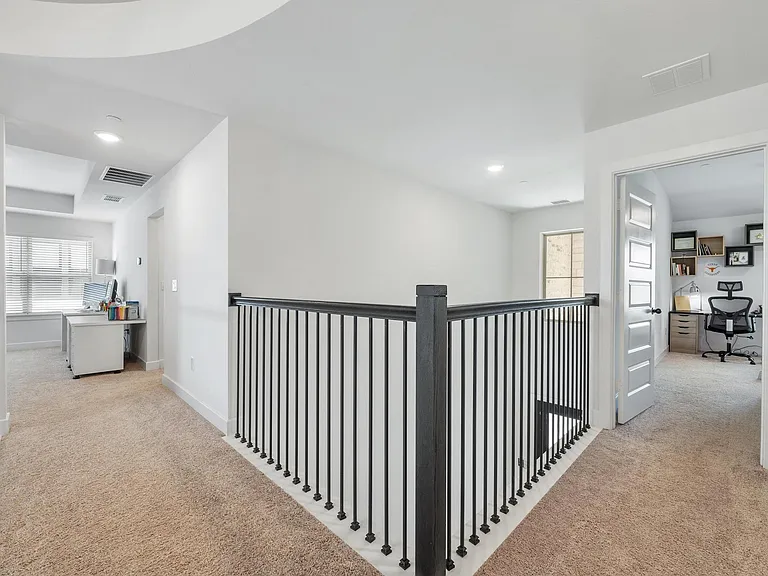 6220 Hilltop Plateau Dr — Photo 26