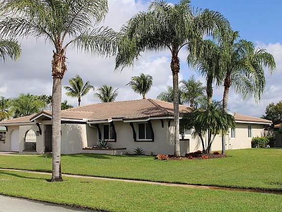 2nd image of 479 Sailboat Cir