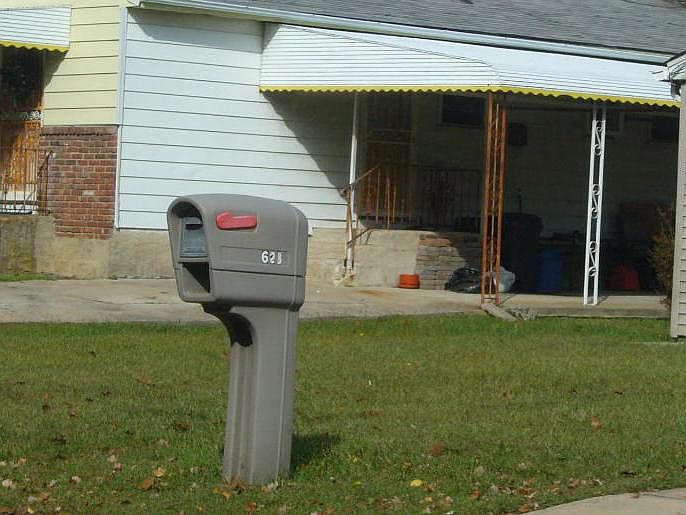 2nd image of 623 Lakeway Dr