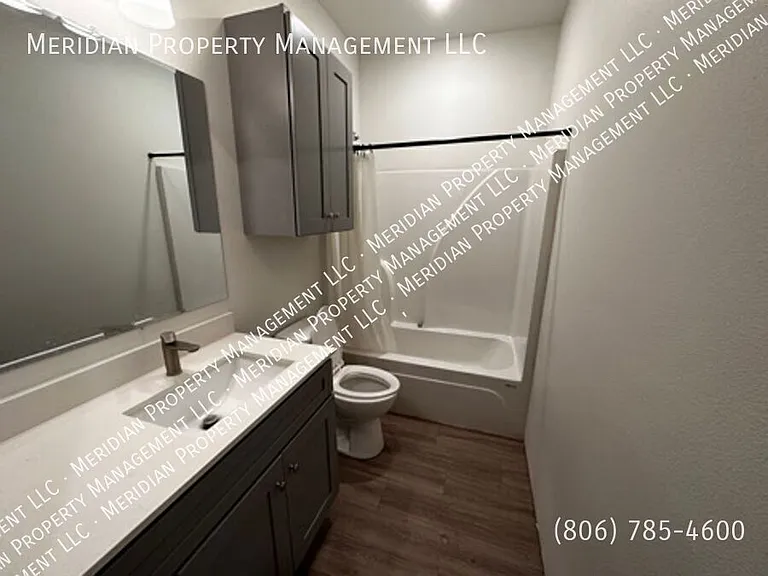 1215 N Evanston Ave — Photo 28